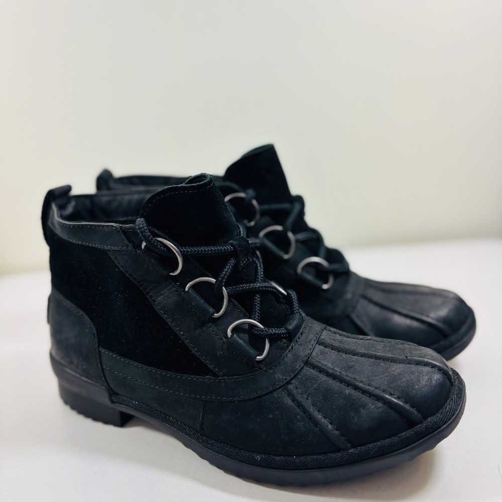 UGG Greda Waterproof Duck Ankle Boot Black Leather & Suede Women's Size 7.5